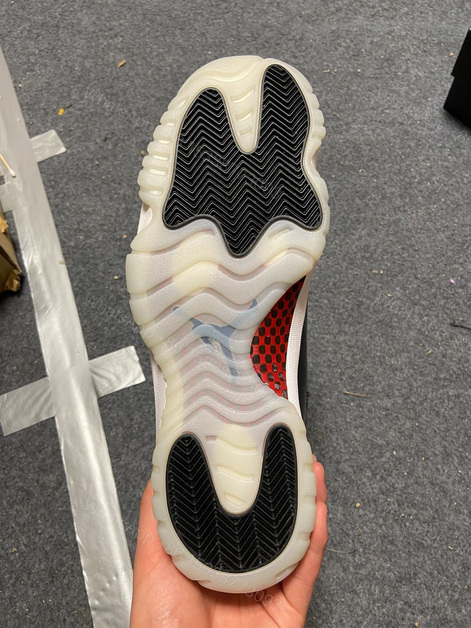 View 9 of Jordan 11 Retro 72-10