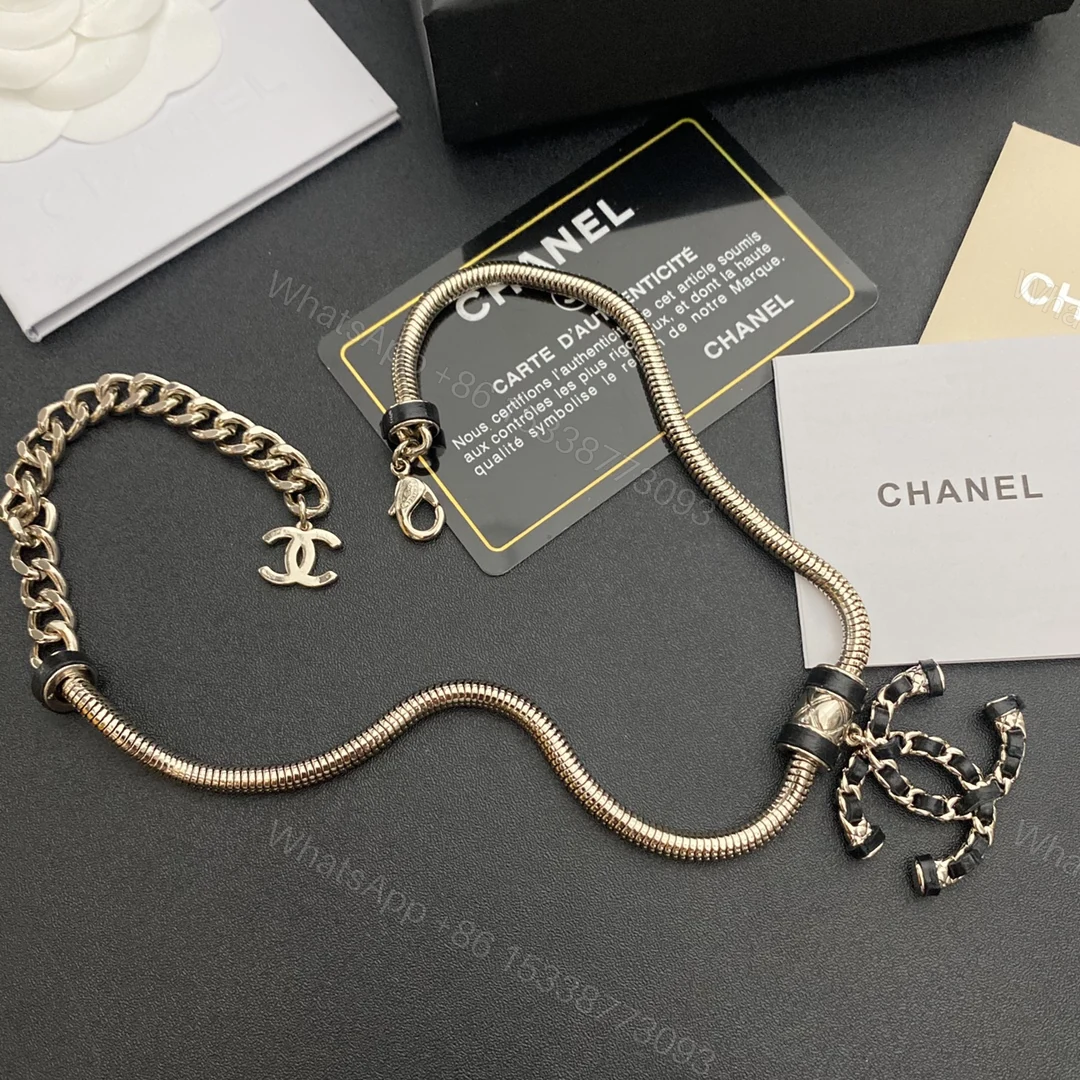 View 3 of EN – Lux Chanel Necklaces 022