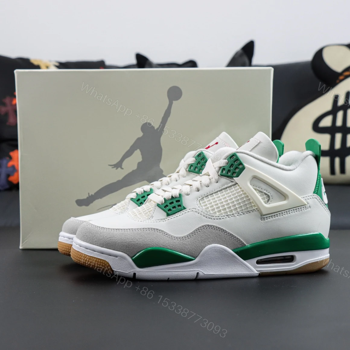 Nike SB x Air jordan 4 Retro “Pine Green” Reps — view 1