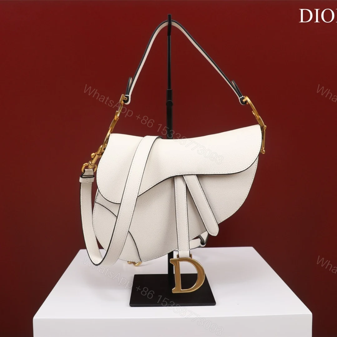 Dior Saddle 11 Handbags White Color With Lock Yellow Gold 25x20x6.5cm — view 1