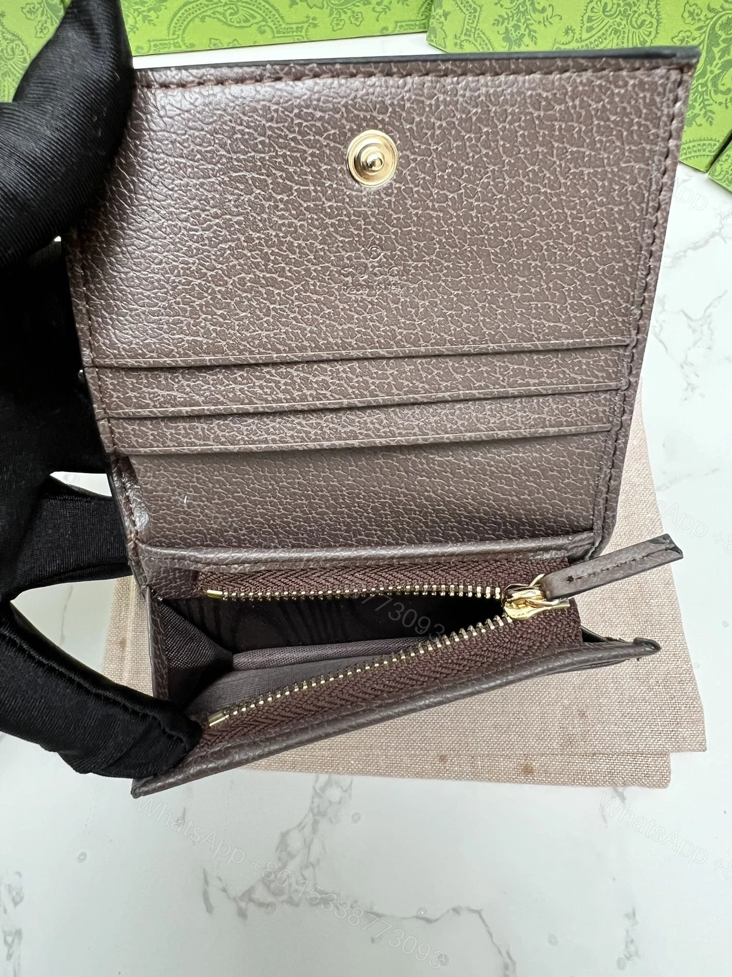 View 4 of GUCCI Women’s Folding Wallets