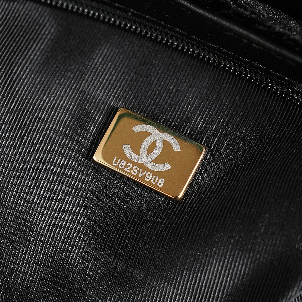 View 21 of 高仿Chanel*24A系列AS4416絲絨Mini斜挎包免檢版