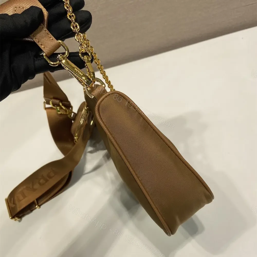 View 4 of 高仿Prada*RE-Nylon系列1BH204三合一單肩包棕色免檢版