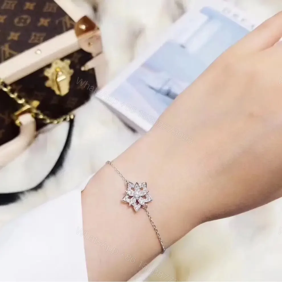 View 7 of 高仿首飾VanCleef&Arpels*RP1AB00鑽花鏤空手鏈