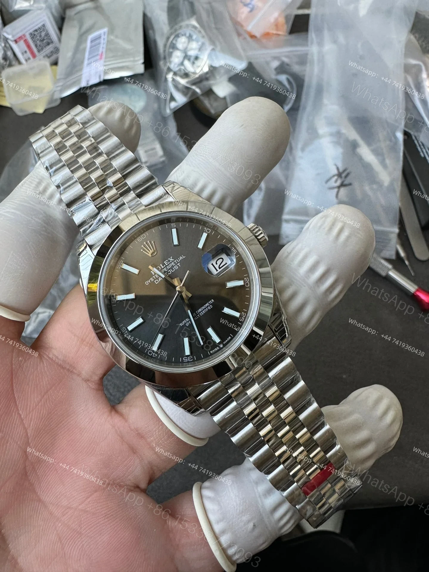 View 8 of Rolex Datejust M126300-0008 1:1 Replica Gray Dial Jubilee 41MM 3235 Movement Super Clone Watch