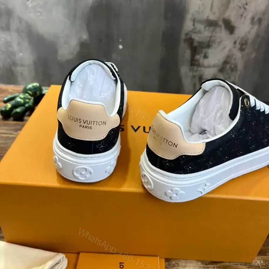 View 5 of LV TIME OUT SNEAKER – LSVT428