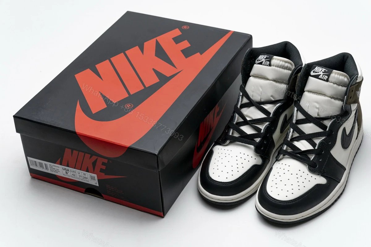 Air Jordan 1 Retro High OG 'Dark Mocha' 555088-105(GET) — view 2