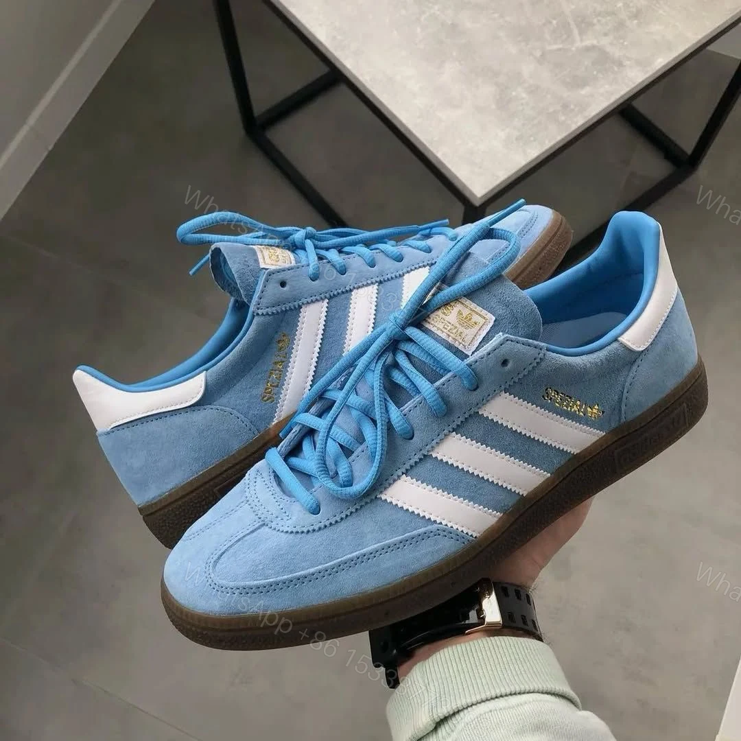 FIRST COPY ADIDAS ORIGINALS HANDBALL Spezial sky — view 1