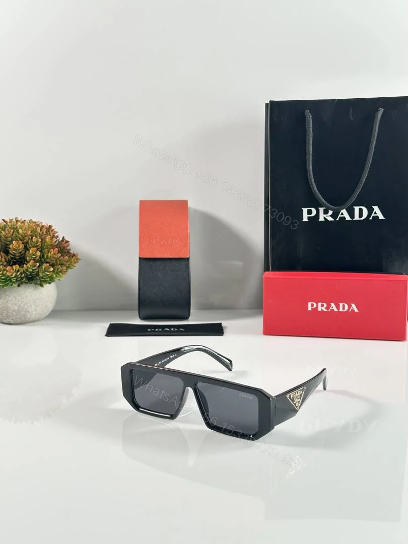 First Copy Prada132 Black Sunglasses — view 1
