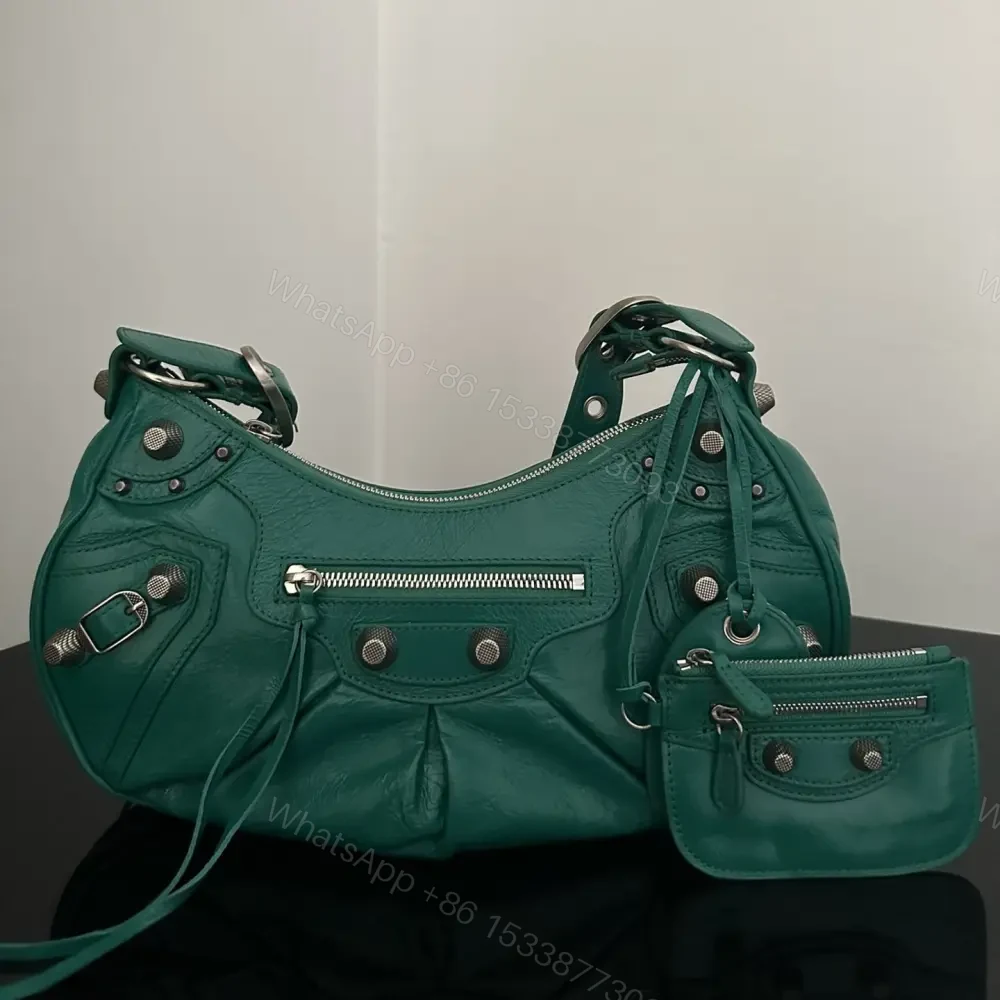 高仿Balenciaga*LeCagole系列餃子包綠色S — view 1