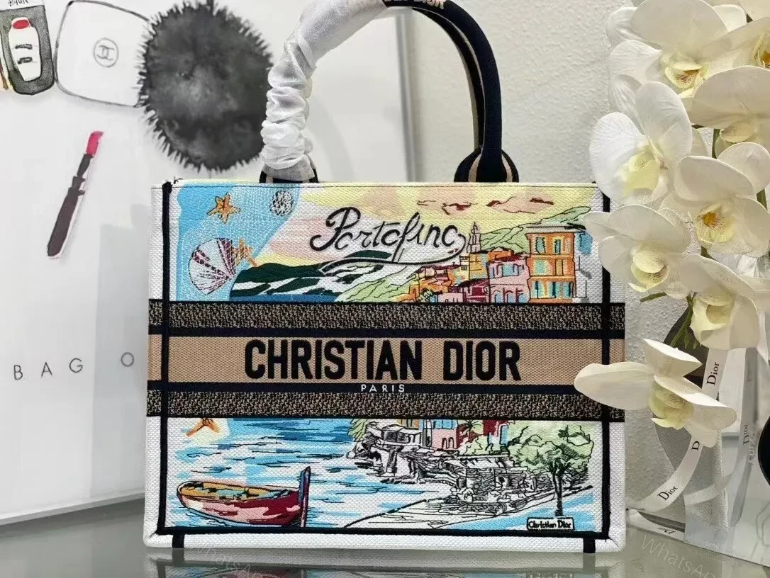Vibrant Canvas Tote: Cityscape & Coastal Bold Straps Tote — view 1