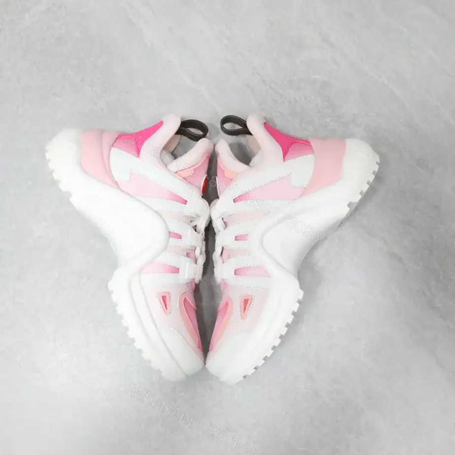 View 5 of LV ARCHLIGHT SNEAKER – LSVM003