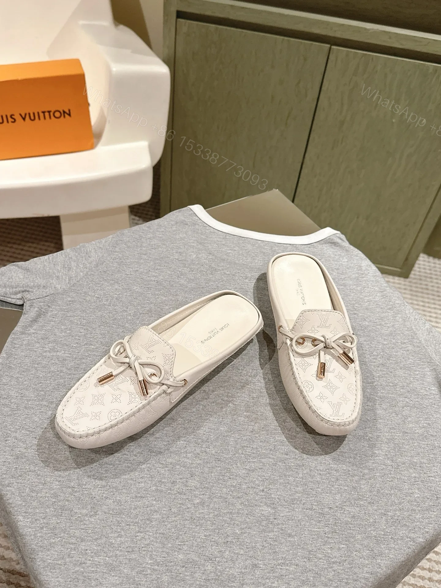 View 4 of LV Women White Leather Mules