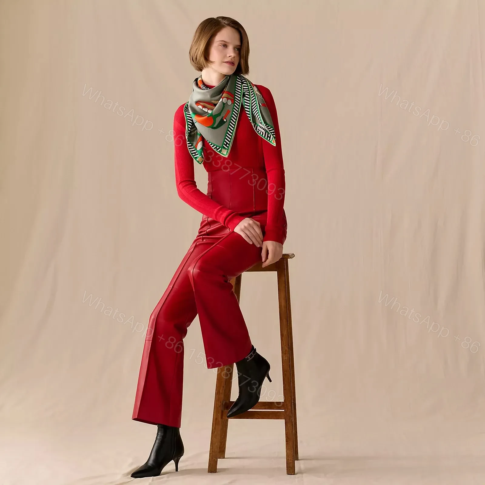 View 5 of HERMES silk