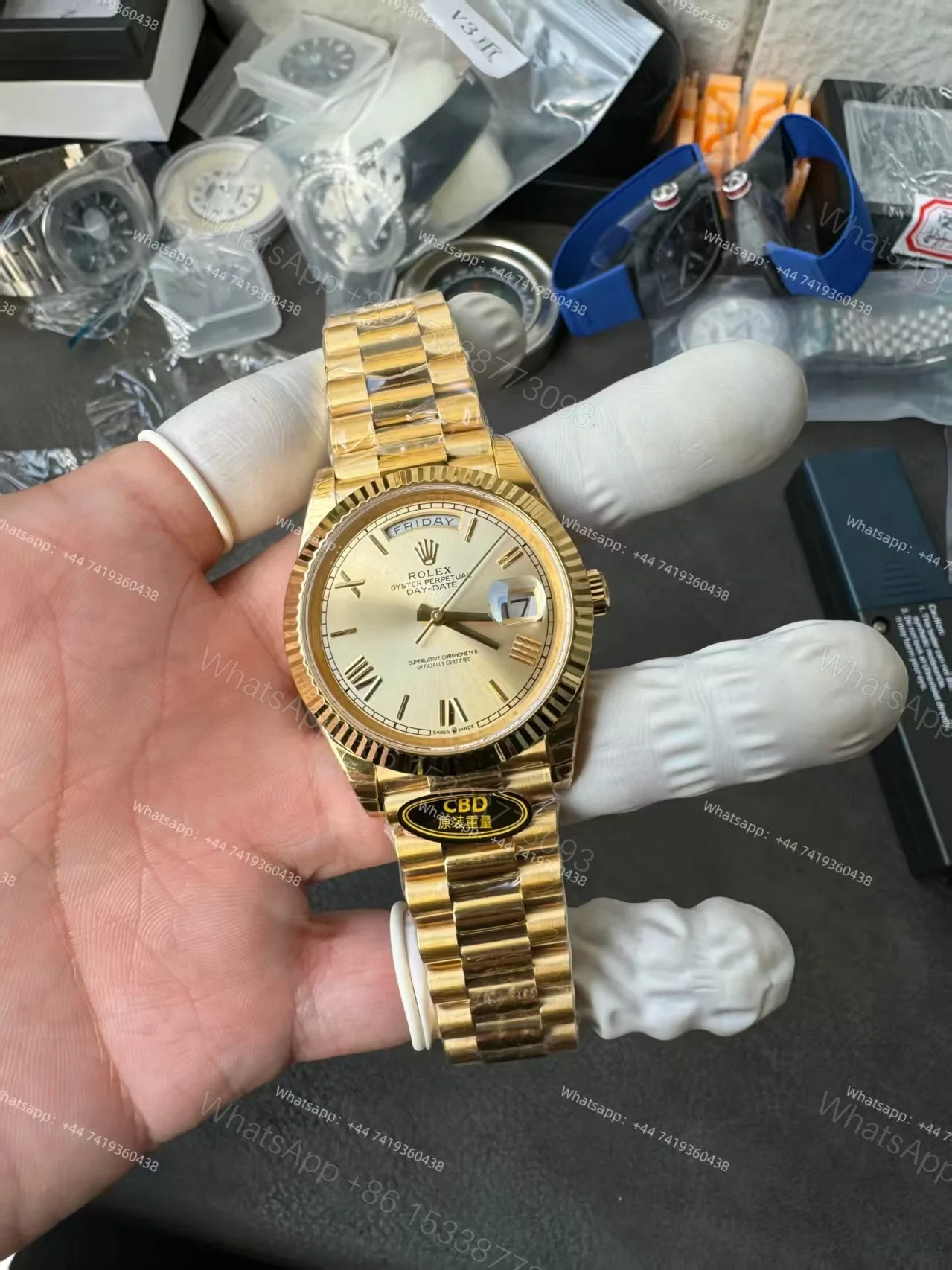 View 14 of Rolex Day-Date M228238-0006 1:1 Replica Gold Roman Dial 40MM 3255 Movement Presidential Bracelet Super Clone Watch