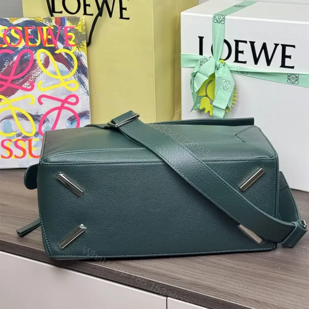 View 4 of 高仿Loewe*Puzzle系列6580鹿皮斜挎包常青綠大號免檢版