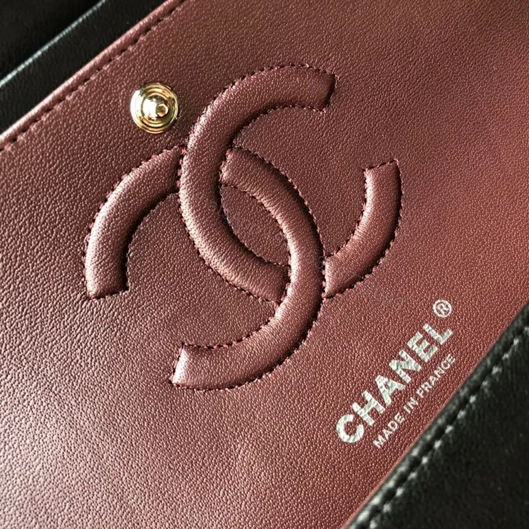 View 5 of Chic Quilted Black Chain-Shoulder Bag - Timeless Luxury