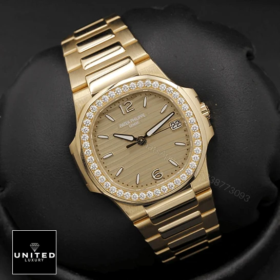 View 13 of Patek Philippe Nautilus 7010/1R-012 Replica
