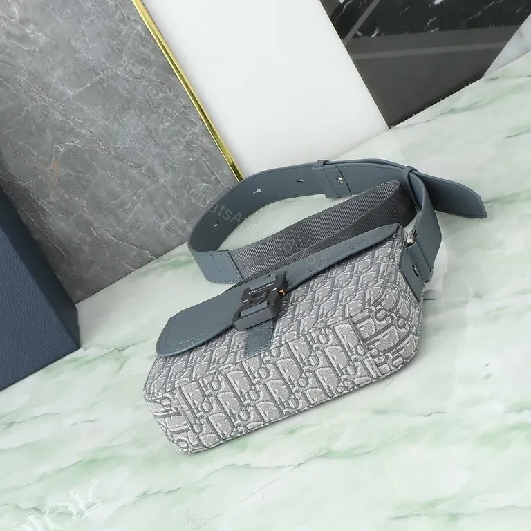 View 6 of Chic Texture Messenger Bag: Premium Pebble Leather Portable Tech