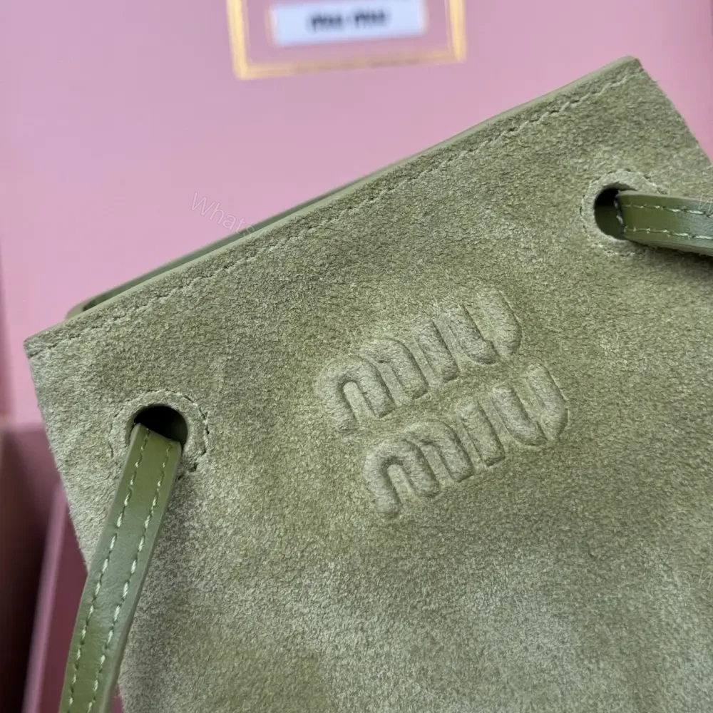 View 6 of 高仿miumiu*5NR460絨面羊皮水桶包橄欖綠免檢版