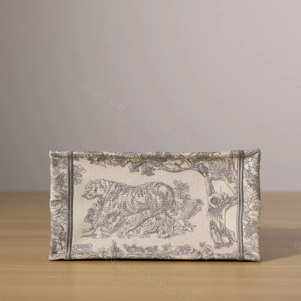 View 7 of 高仿Dior*BookTote系列茹伊刺繡灰色S免檢版