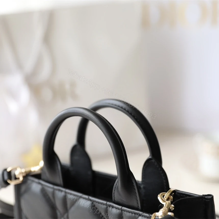View 5 of 高仿Dior*BookTote系列S5573O牛皮革黑色單肩包免檢版