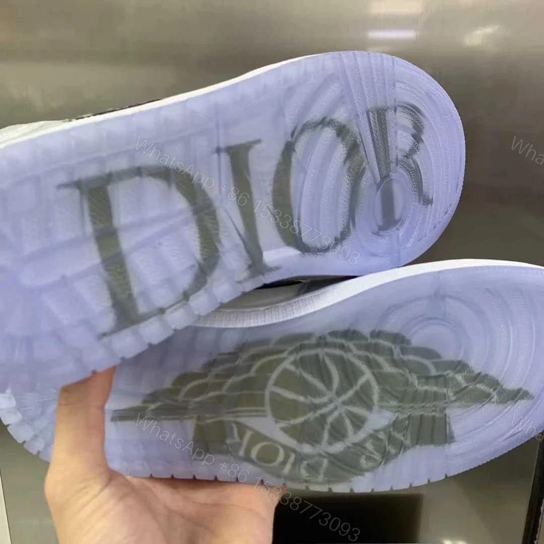 View 6 of DIOR AIR JORDAN 1 HIGH OG SNEAKER