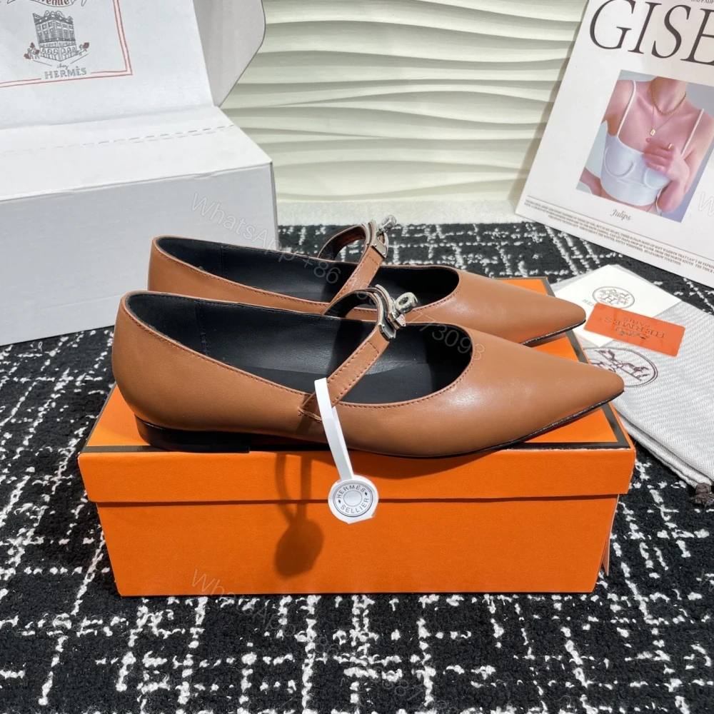 View 2 of 高仿Hermes*Kelly系列H251002Z04小牛皮休閒單鞋棕色免檢版