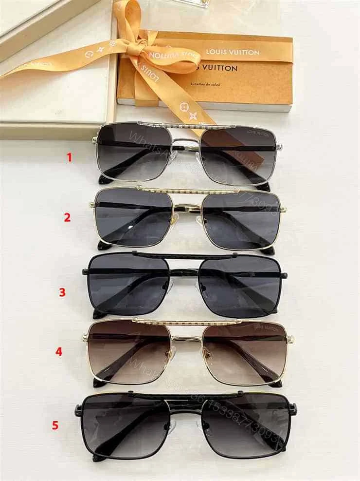 View 2 of LV SUNGLASSES – GLVT07