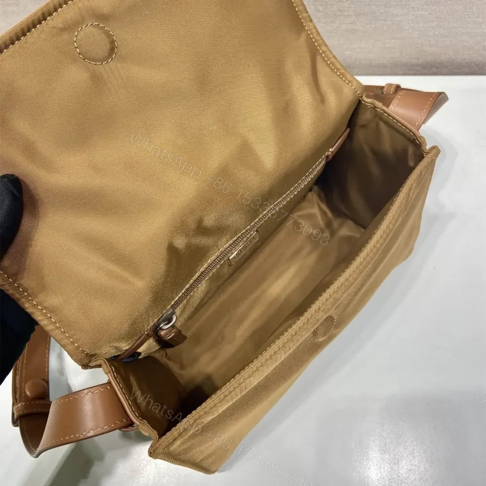 View 8 of 高仿Prada*RE-Nylon系列1BD313尼龍郵差包棕色小號免檢版