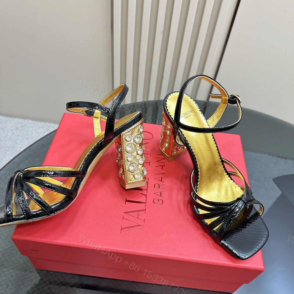 View 3 of 高仿Valentino*6W2S0LE水鑽高踭鞋黑金色9CM免檢版
