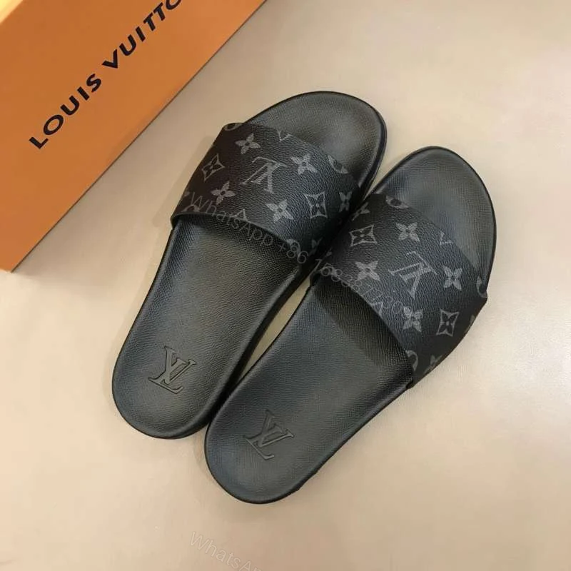 View 2 of LOUIS VUITTON SLIDES – LVS25