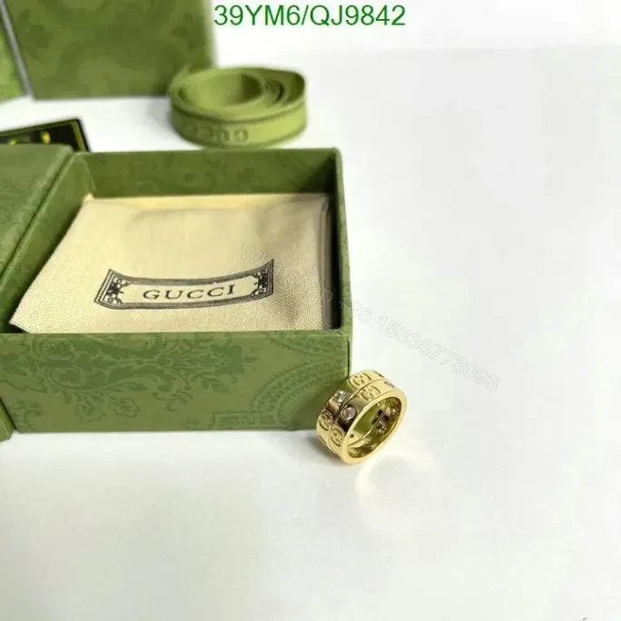 View 4 of Gucci Ring for Men QJ98425 – Luxury Yellow Gold Mirror 1:1 Replica