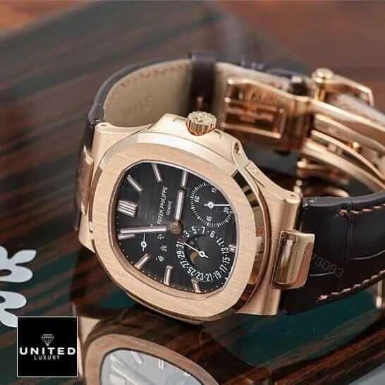 View 5 of Patek Philippe Nautilus Gold Leather Replica