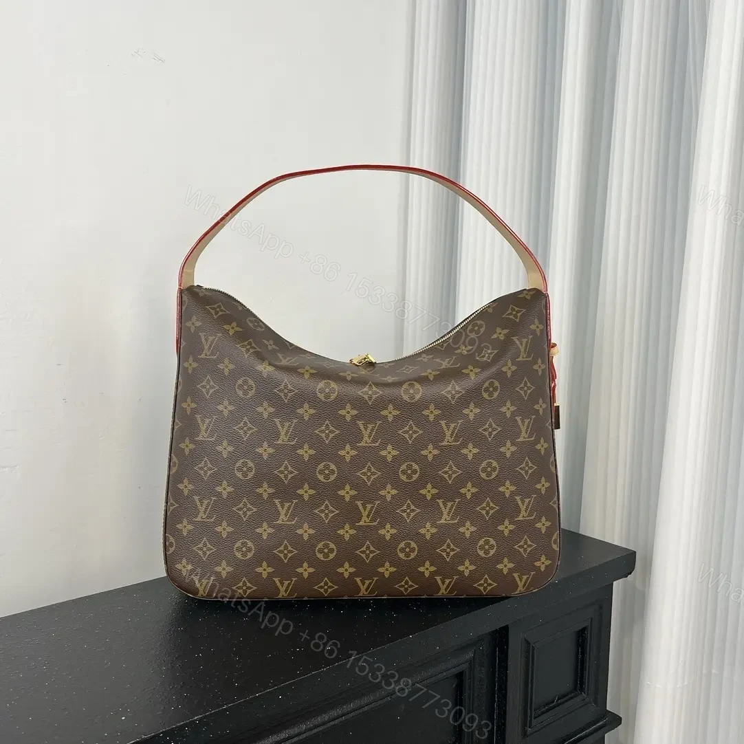 Louis Vuitton Slouchy MM bag in Monogram canvas — view 1