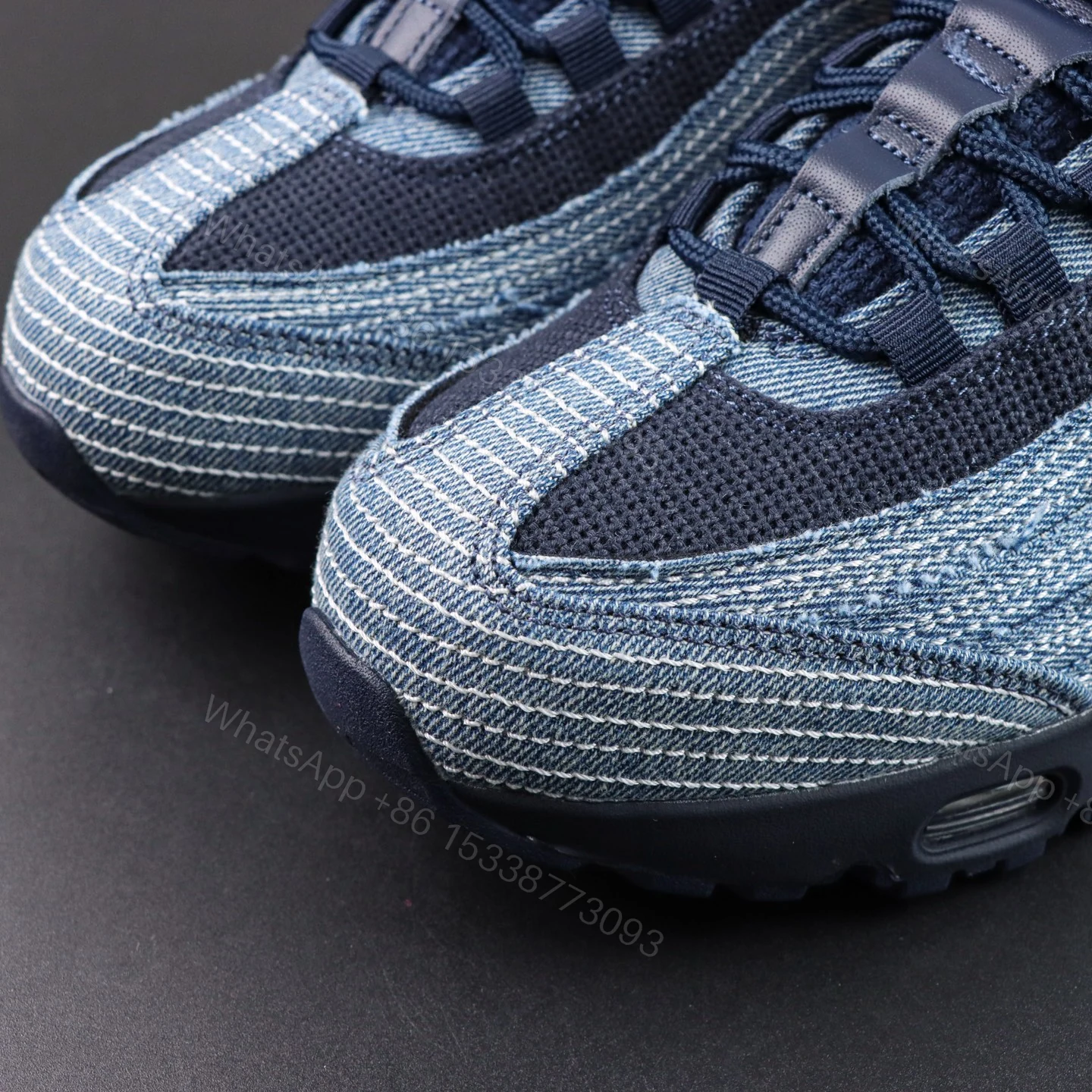 View 4 of Air Max 95 OG Levi’s Obsidian