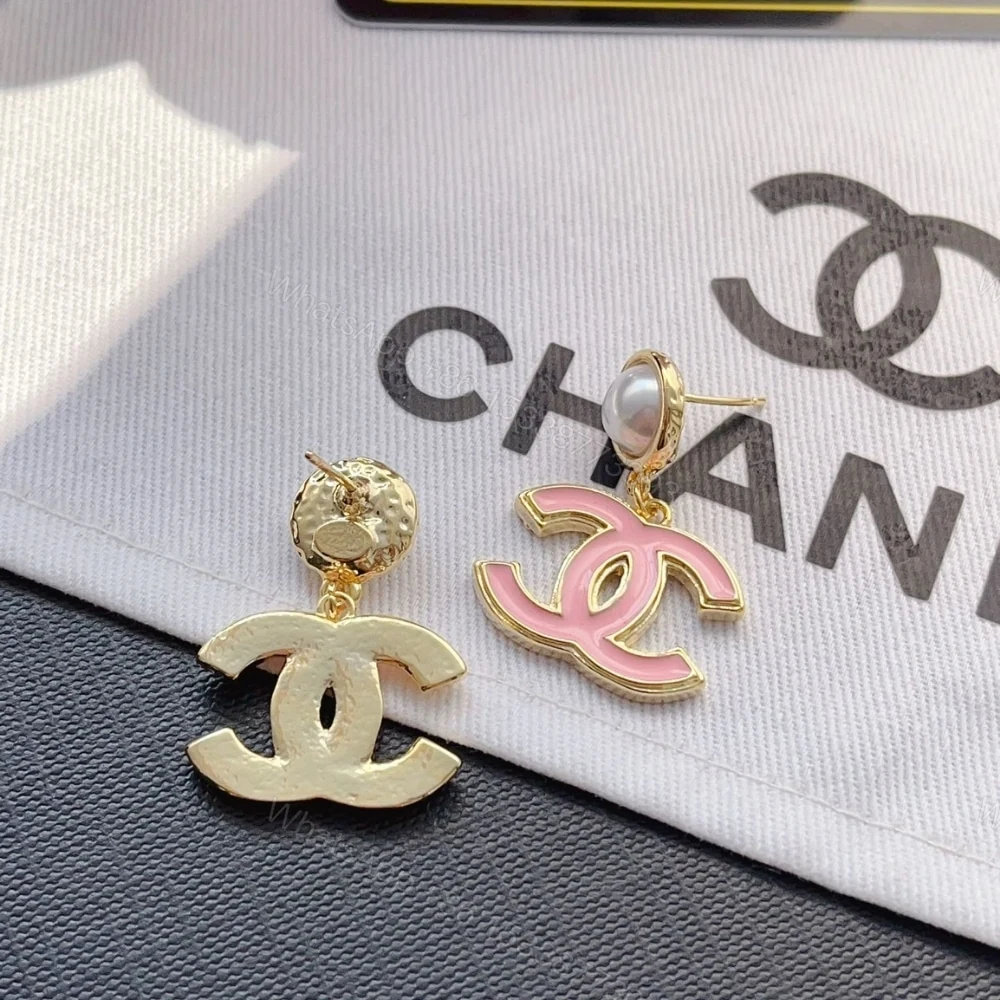 View 4 of CHANEL PENDANT EARRINGS PEARLY WHITE AND PINK ABF397 B19975 NAFTT