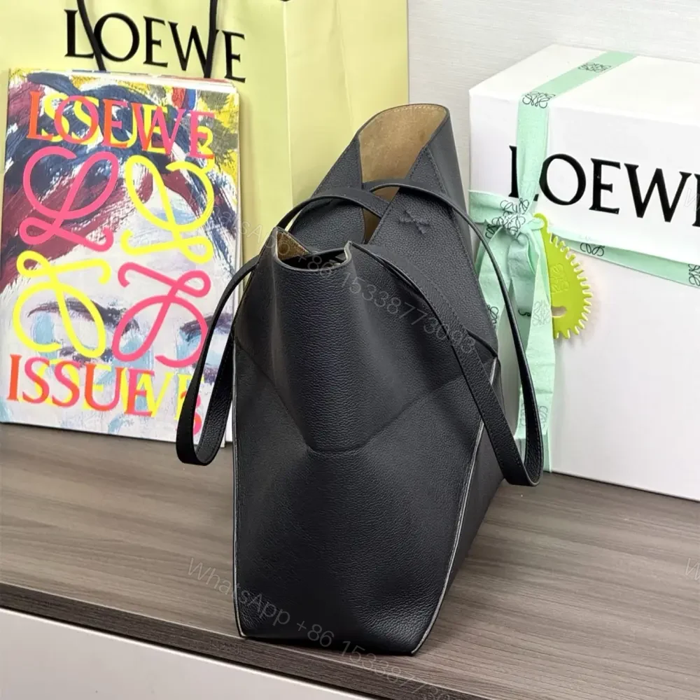 View 4 of 高仿Loewe*Fold系列1100幾何Tote包黑色中號免檢版
