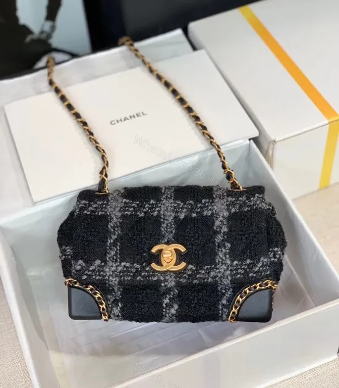 Chanel-Inspired Tweed Crossbody: Everyday Luxe Bag — view 1