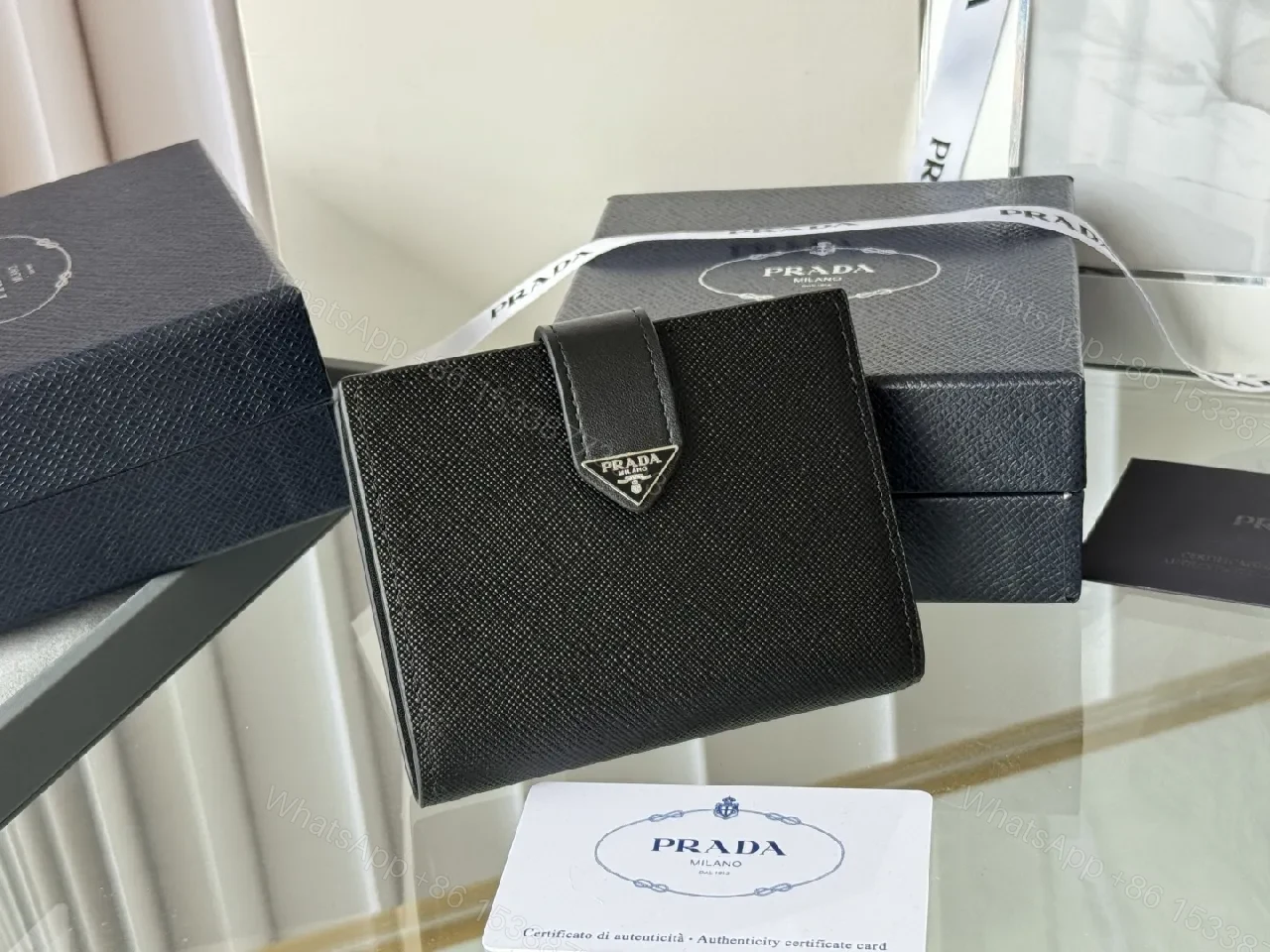 Structured Saffiano Wallet: Luxe, Compact, Durable Everyday Use — view 1