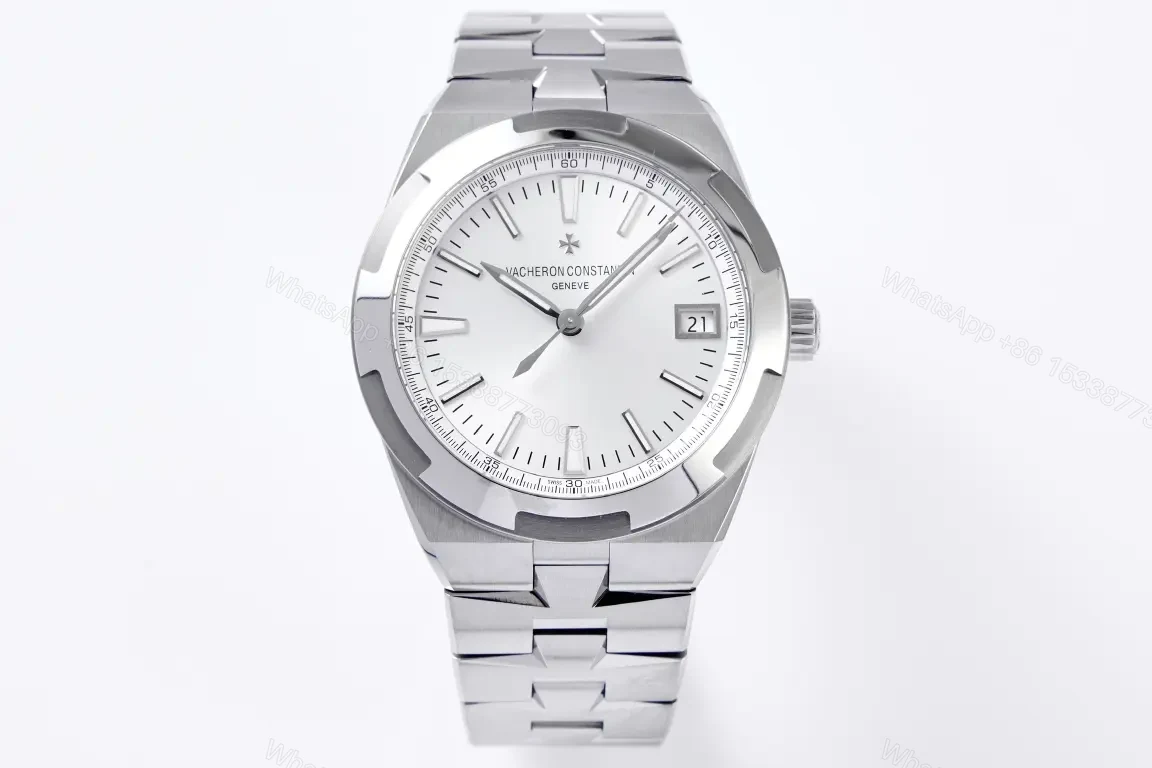 TWA Factory Vacheron Constantin Overseas 4500V Series Stainless Steel Watch – Silver Dial, 41mm, Automatic Movement with 60-Hour Power Reserve, Interchangeable Steel and Rubber Straps — view 1