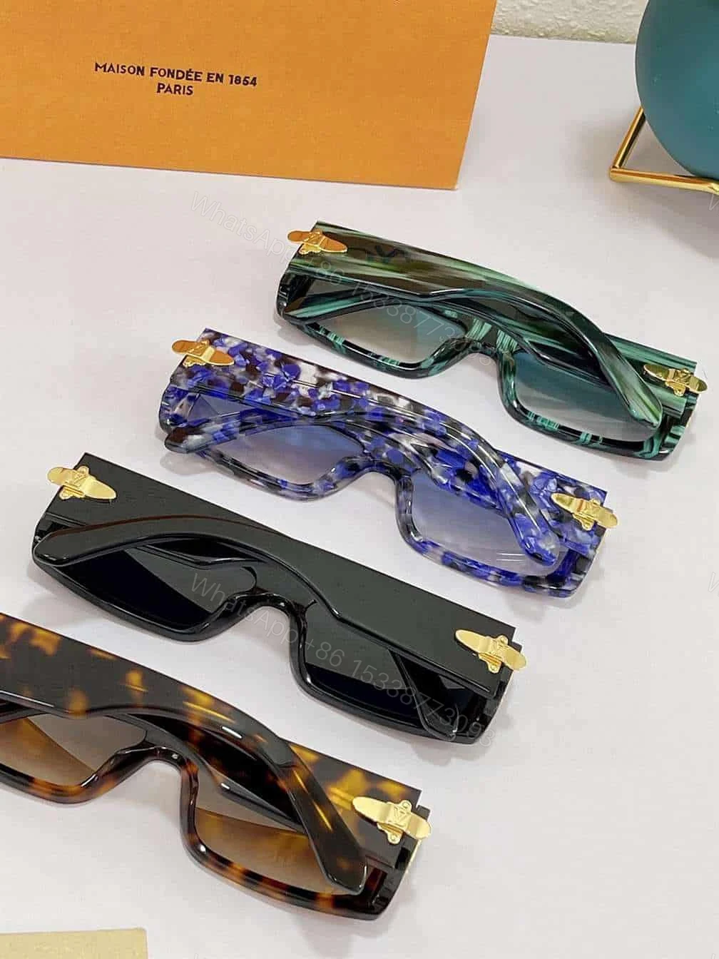 View 4 of LV GLIDE SUNGLASSES – GLVT03