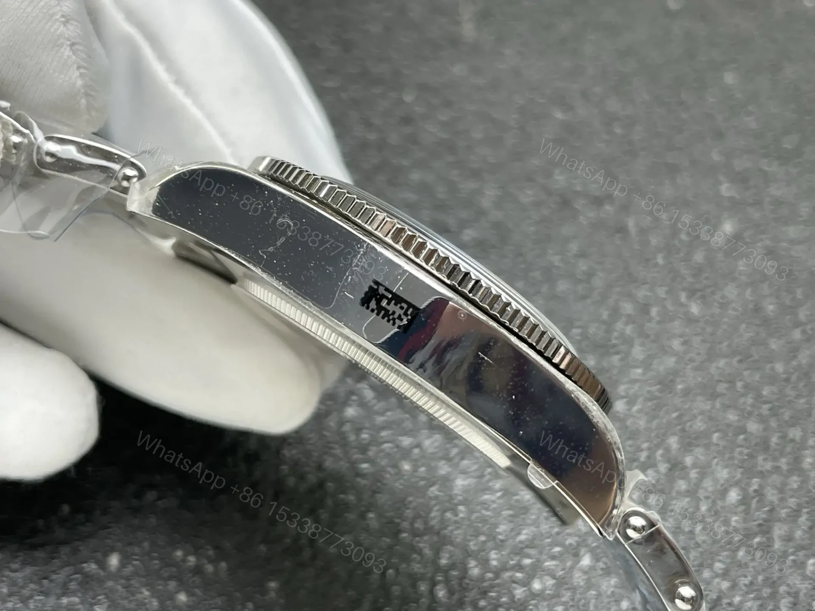View 9 of Tudor GMT Watch Black Bay 58 Green Bezel White Dial Steel Bracelet Premium 39MM TUD-GMT-BB58-WHT-GRN-STL-39