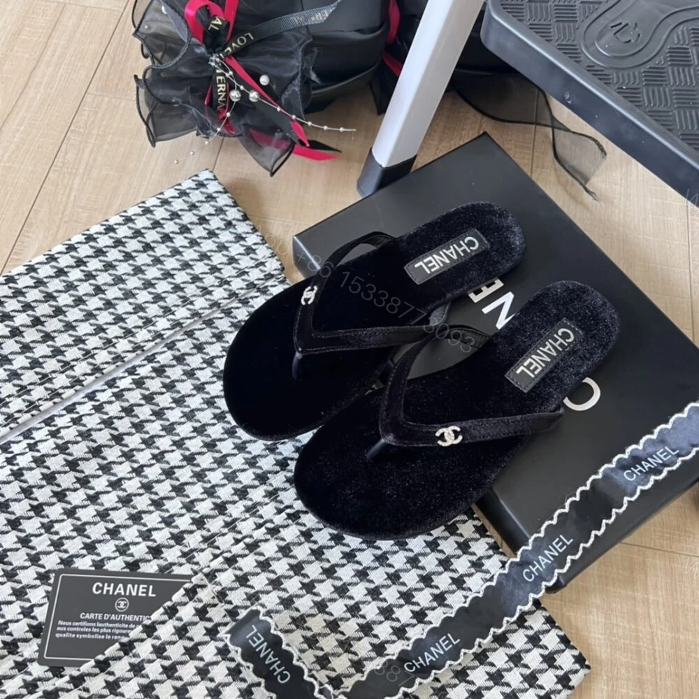 View 3 of Chanel Thongs Slipper Velvet In Black