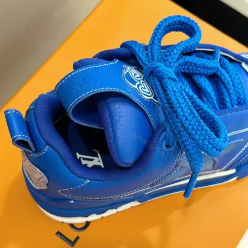 View 6 of LOUIS VUITTON SKATE SNEAKERS IN BLUE – LSVT327