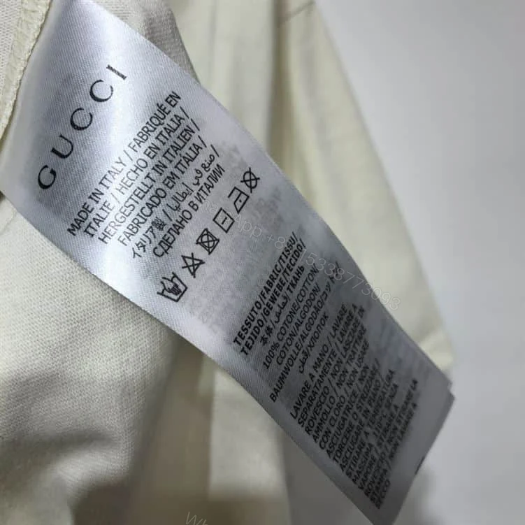View 3 of Gucci T-shirt – GC60