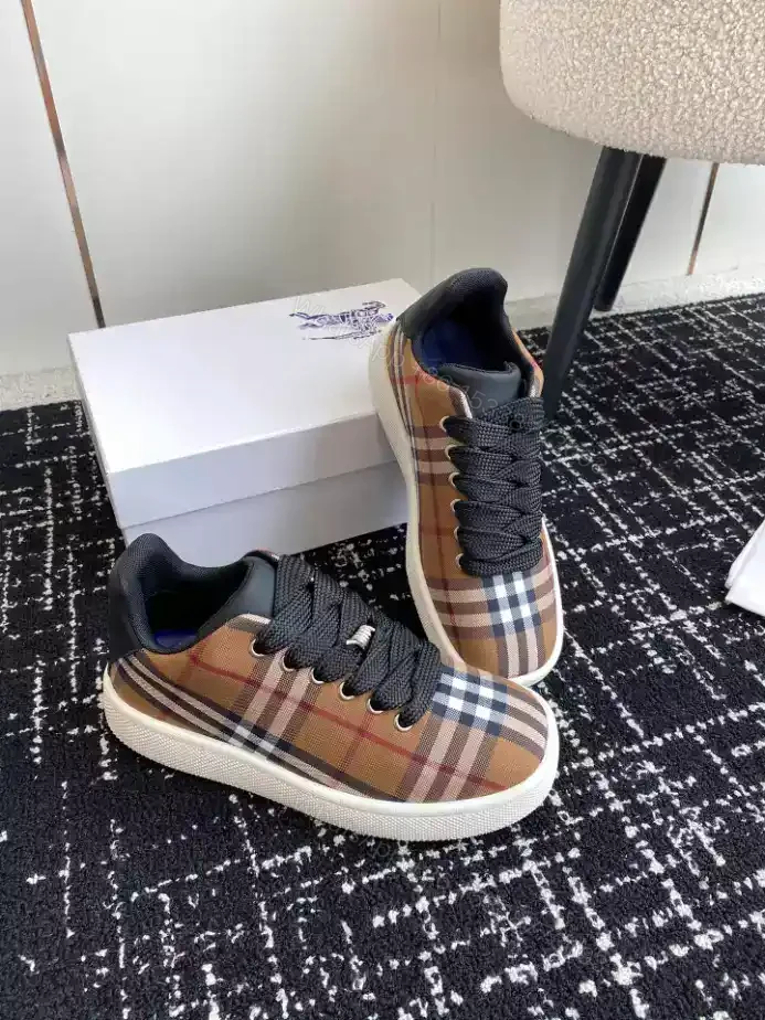 View 4 of BURBERRY RANGLETON CHECK SNEAKERS – BBR102