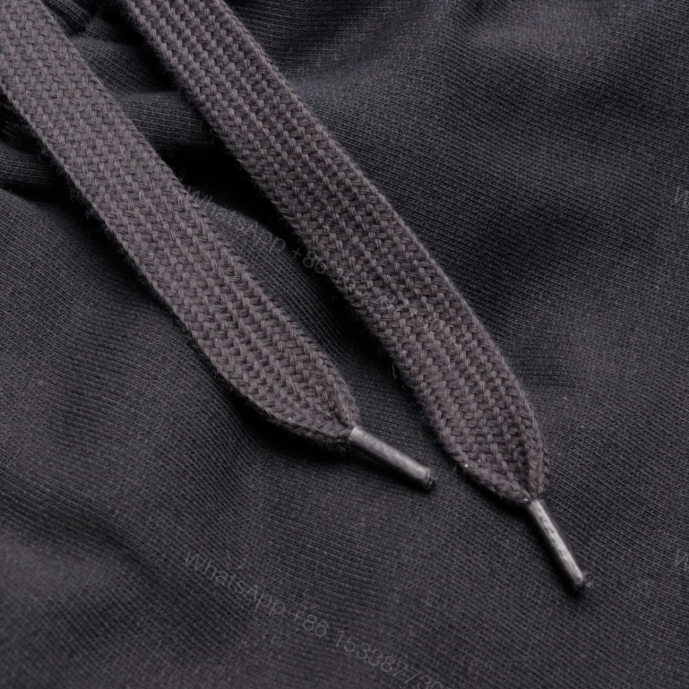 View 8 of 高仿Balenciaga聯名UnderArmour系列SS25款短褲黑色