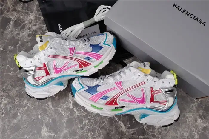 View 6 of BALENCIAGA RUNNER SNEAKER IN MULTICOLORED – BB262