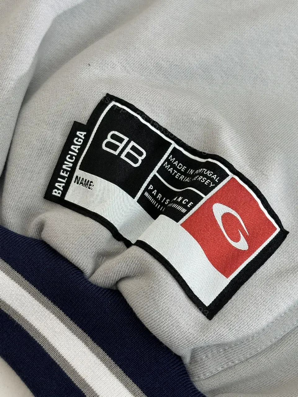 View 15 of Soft-Edge Comfort Hoodie: Graphic Branding, Oversized Streetwear